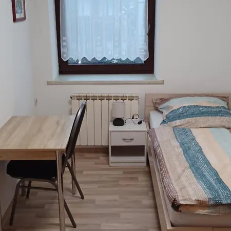 Haensel 招待所 Thiendorf